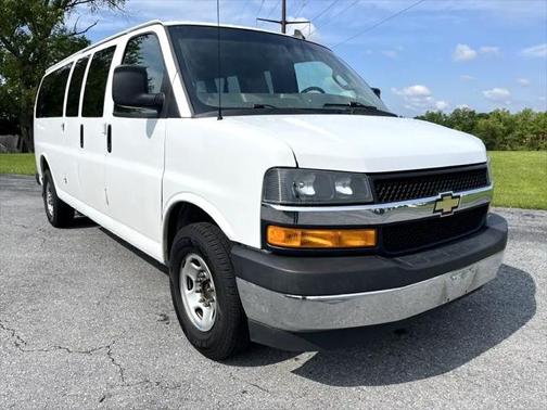 2018 Chevrolet Express 3500 LT