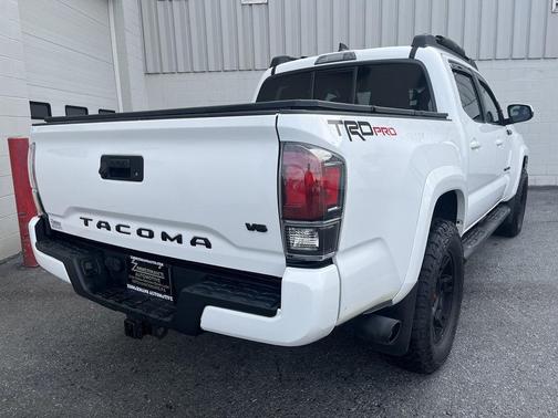 2016 Toyota Tacoma TRD Sport