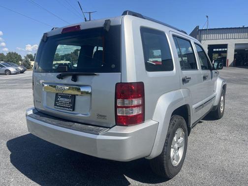 2011 Jeep Liberty Sport