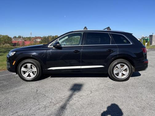 2019 Audi Q7 45 Premium Plus