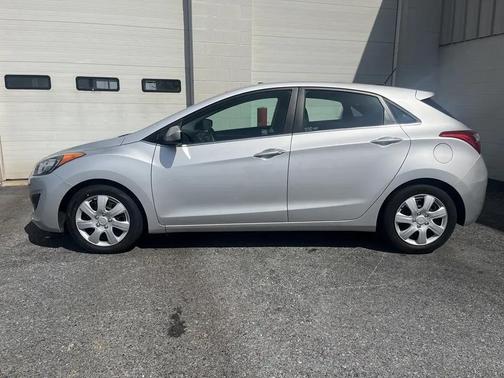 2016 Hyundai Elantra GT Base