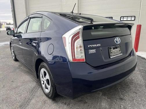 2014 Toyota Prius Two