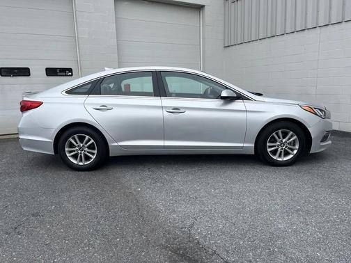 Symphony Silver 2015 Hyundai SONATA SE
