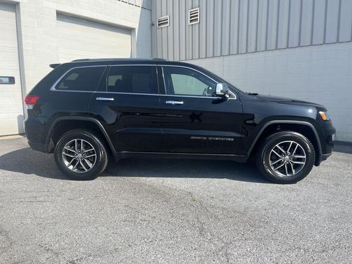 2017 Jeep Grand Cherokee Limited X