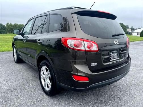 2011 Hyundai SANTA FE SE