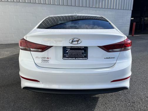 2017 Hyundai ELANTRA Limited