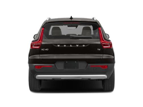 2022 Volvo XC40 T5 Inscription