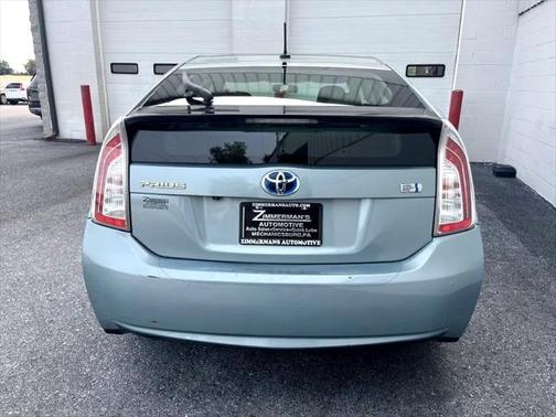 2013 Toyota Prius Two