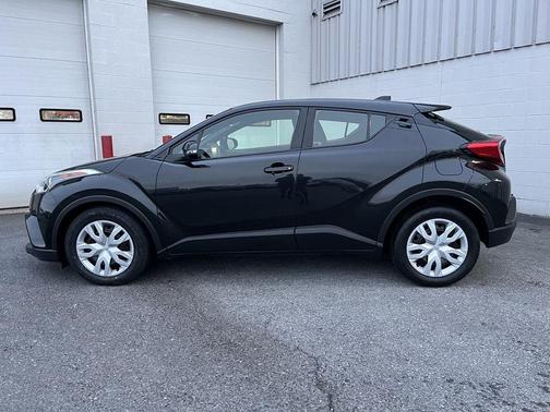 2019 Toyota C-HR LE