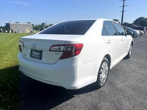 2013 Toyota Camry LE