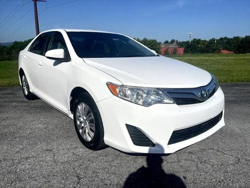 2013 Toyota Camry LE