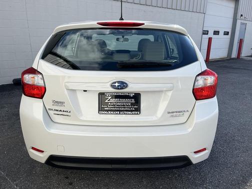 2016 Subaru Impreza 2.0i