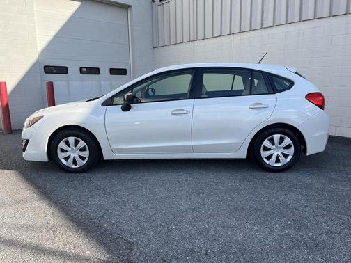 2016 Subaru Impreza 2.0i