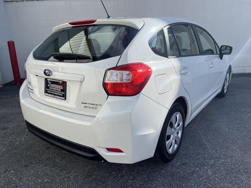 2016 Subaru Impreza 2.0i