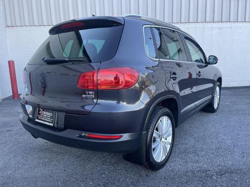 2016 Volkswagen Tiguan SE