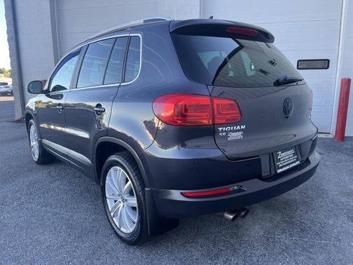 2016 Volkswagen Tiguan SE