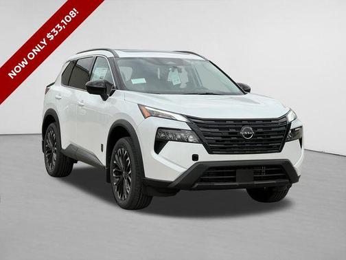 Everest White Pearl Tricoat 2026 Nissan Rogue Dark Armor