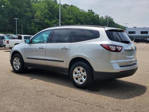 2016 Chevrolet Traverse LS