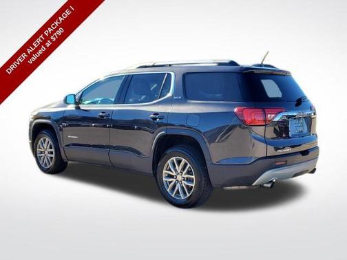 2017 GMC Acadia SLE-2