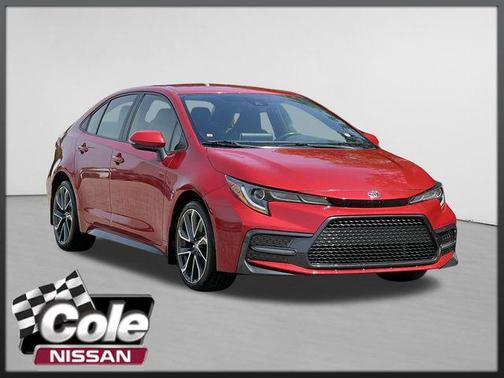 Barcelona Red Metallic 2020 Toyota Corolla SE