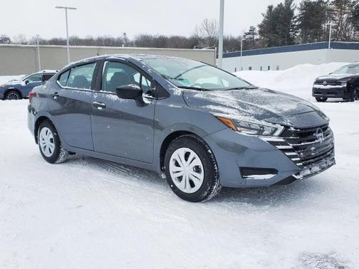 2025 Nissan Versa 1.6 S