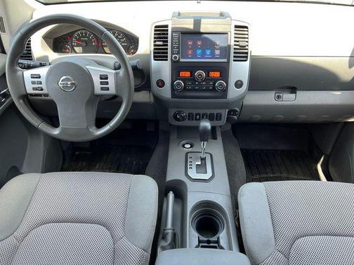 Magnetic Black Pearl 2020 Nissan Frontier SV