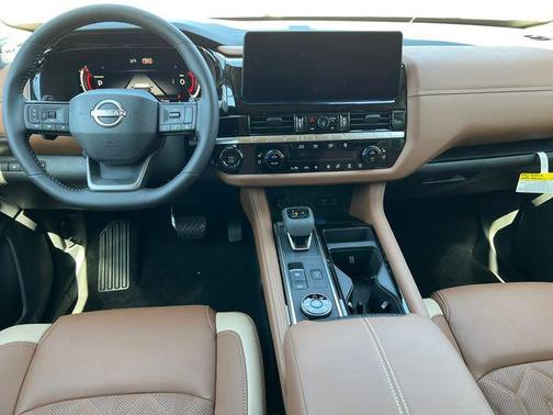 Boulder Gray/Super Black 2026 Nissan Pathfinder Platinum