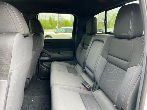 Glacier White 2026 Nissan Frontier SV