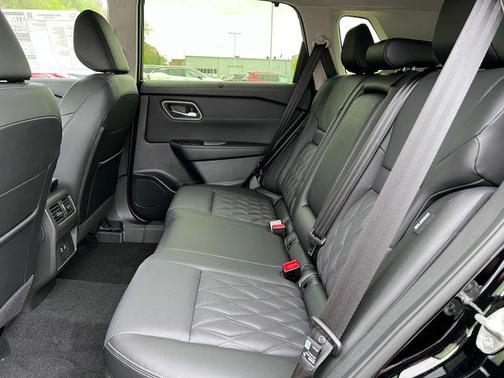 Super Black 2026 Nissan Rogue Platinum