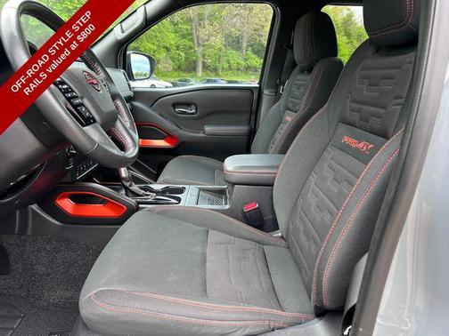 Boulder Gray Pearl 2023 Nissan Frontier PRO-4X