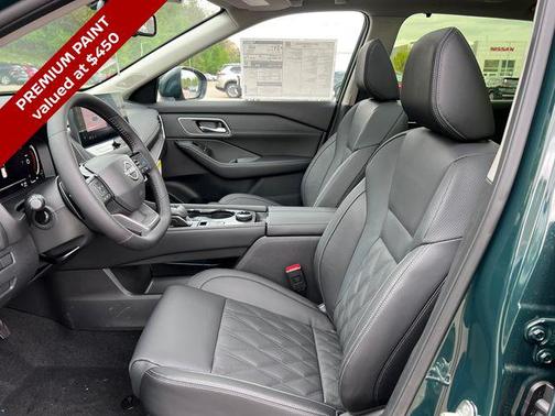 Obsidian Green 2026 Nissan Rogue Platinum