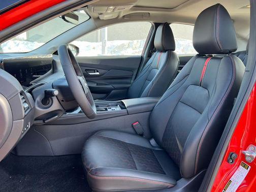 Energetic Ember/Super Black 2026 Nissan Sentra SR