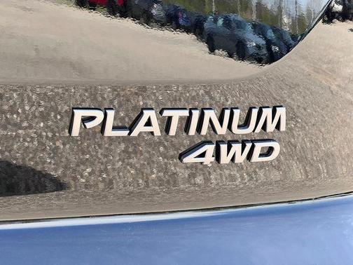 Super Black 2026 Nissan Pathfinder Platinum