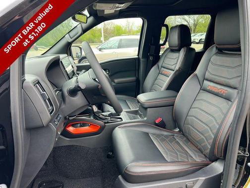 Super Black 2025 Nissan Frontier PRO-4X
