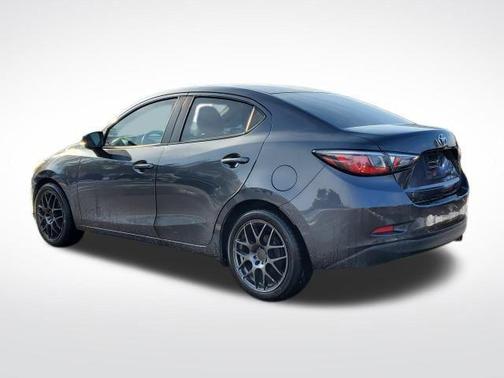 2017 Toyota Yaris iA Base