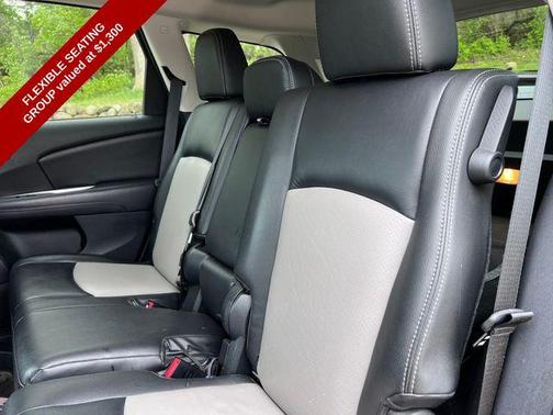 Copperhead Pearlcoat 2013 Dodge Journey SXT