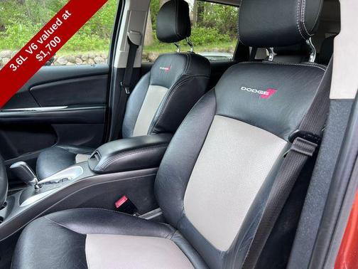 Copperhead Pearlcoat 2013 Dodge Journey SXT