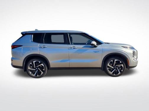 2023 Mitsubishi Outlander PHEV SE S-AWC