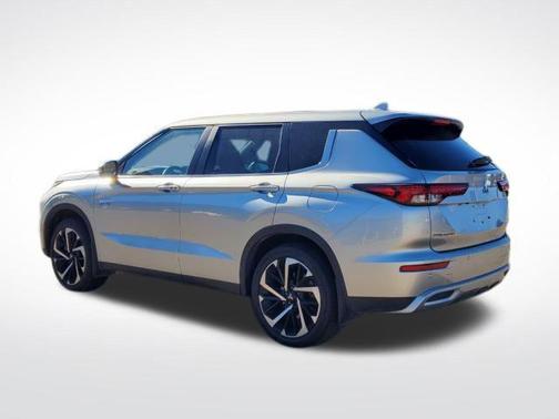 2023 Mitsubishi Outlander PHEV SE S-AWC