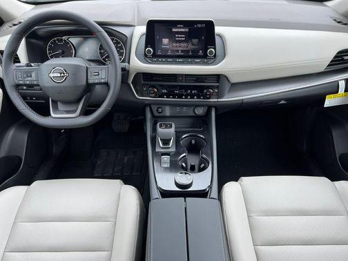 Everest White Pearl Tricoat 2026 Nissan Rogue Dark Armor