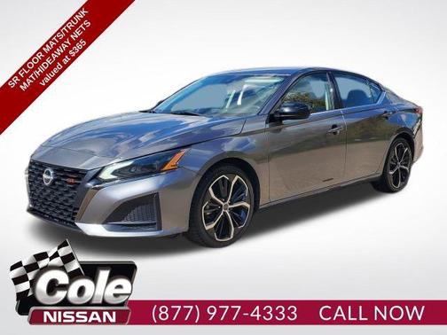 2023 Nissan Altima SR FWD