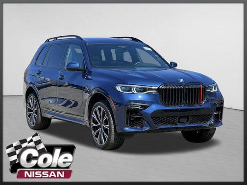 Phytonic Blue Metallic 2021 BMW X7 M50i