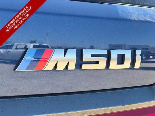 Phytonic Blue Metallic 2021 BMW X7 M50i