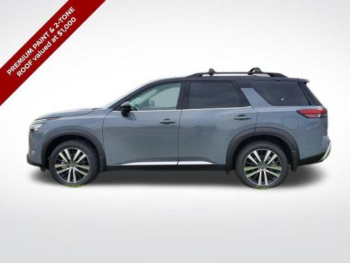2025 Nissan Pathfinder Platinum 4WD