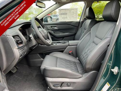 Obsidian Green 2026 Nissan Rogue Platinum