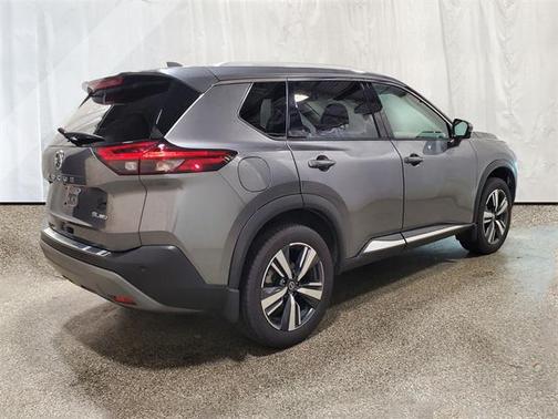 Gun Metallic 2021 Nissan Rogue SL