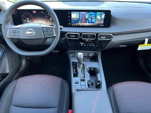 Atlantic Gray/Super Black 2027 Nissan Sentra SR