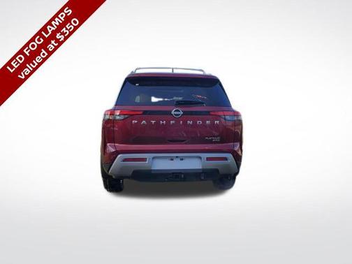 2025 Nissan Pathfinder Platinum 4WD