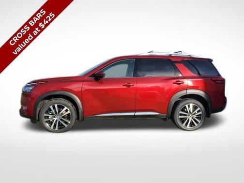 2025 Nissan Pathfinder Platinum 4WD