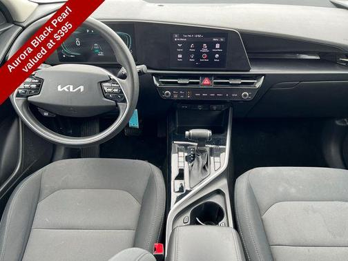 2023 Kia Niro LX